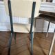 Pupitre d'écolier et sa chaise