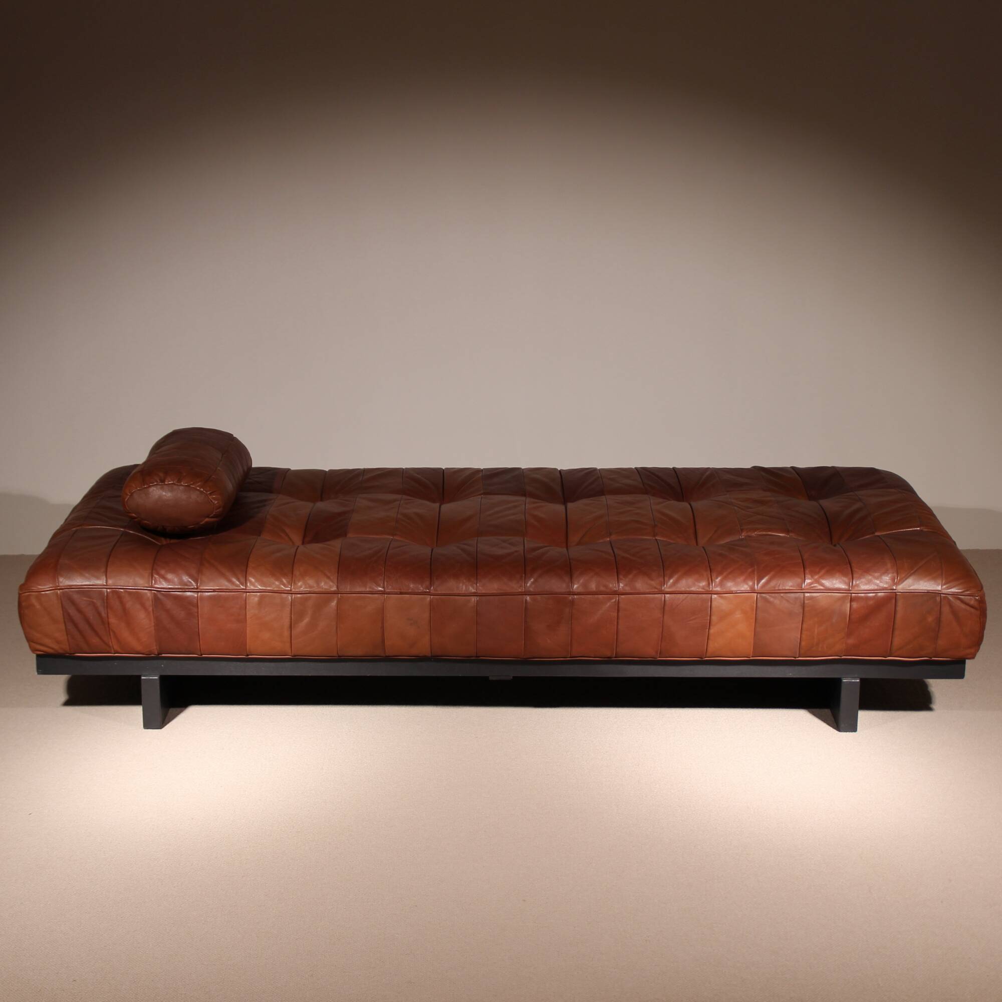 Daybed ‚DS-80‘ in Cognac Patchwork Leather by De Sede | Switzerland 1970s