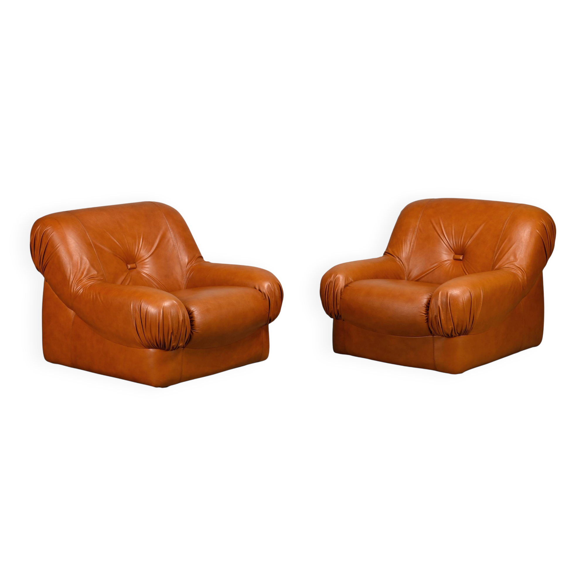 Rino Maturi Depositato Lounge Chairs in cognac leather for Mimo Padova