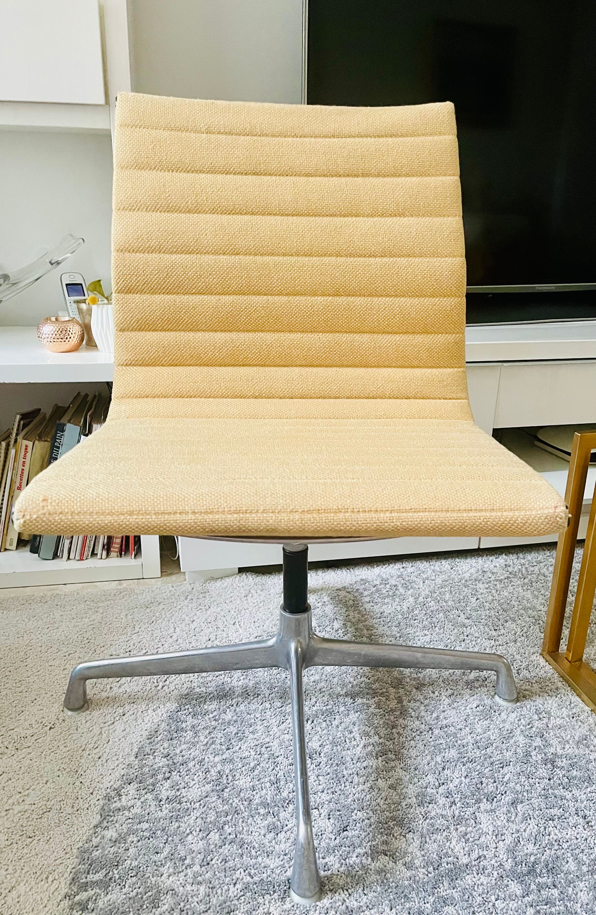 Armchair by Charles & Ray Eames for Herman Miller