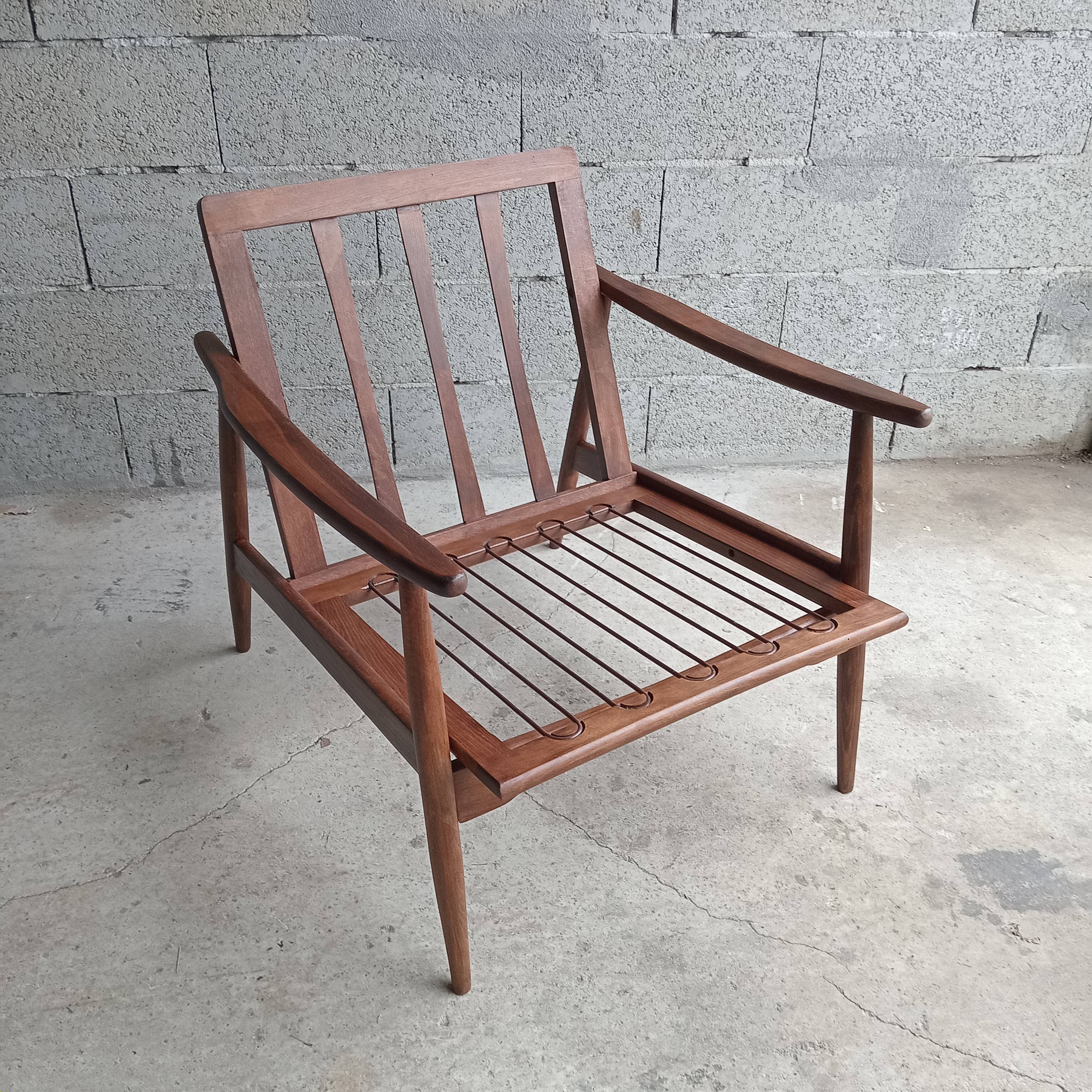 Vintage 1960s boomerang armchair in beechwood – restored and upholstered in vintage fabric
