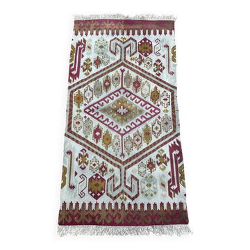 Handmade kilim rug 70cm x 130cm