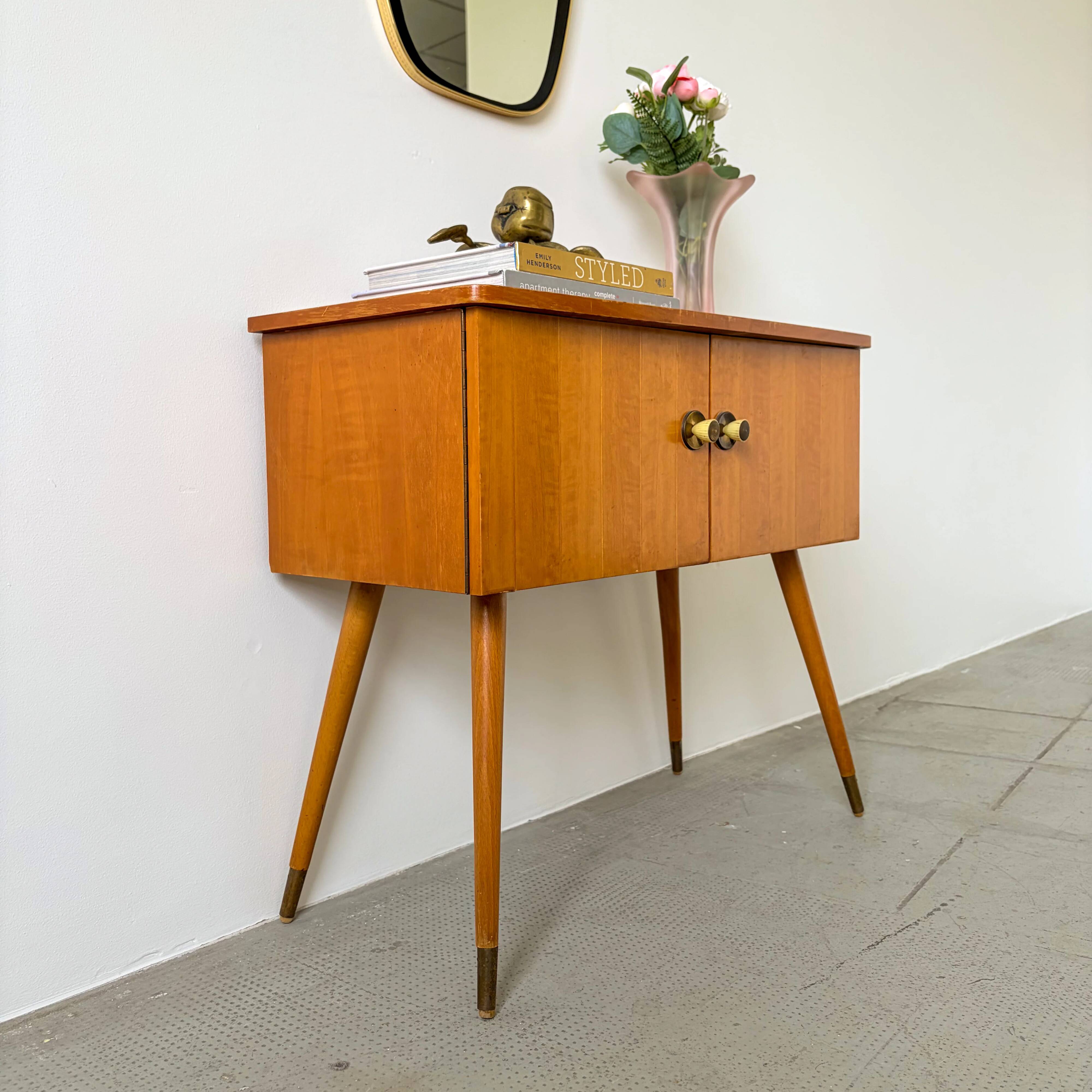 1950s retro entrance furniture