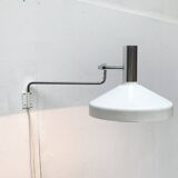 Swiss wall lamp Pentarkus mid-century by Rosemarie and Rico Baltensweiler for Baltensweiler, 1950s.