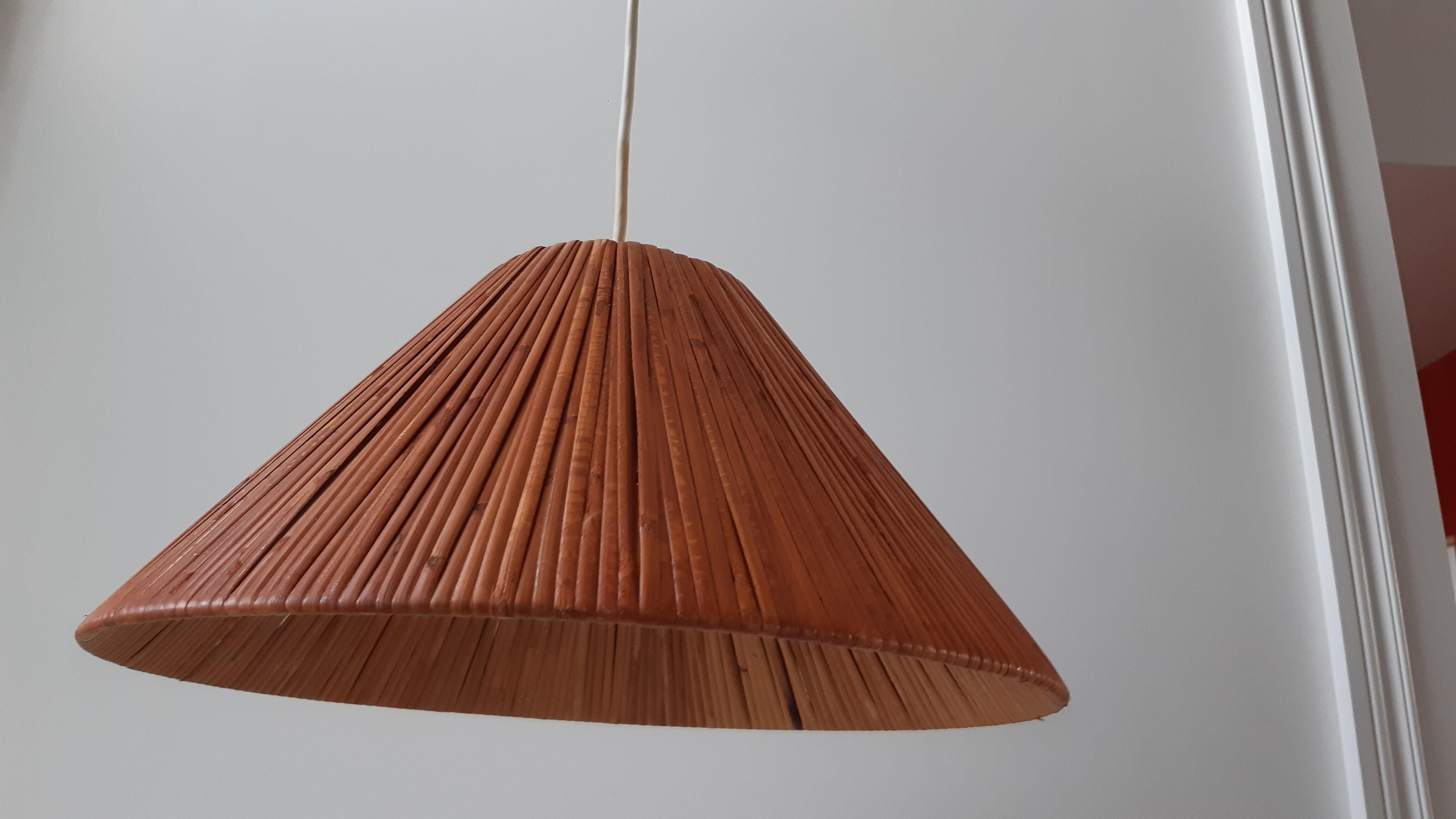 Suspension vintage en bois bambou années 60-70