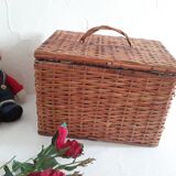 Vintage rattan suitcase trunk basket with lid