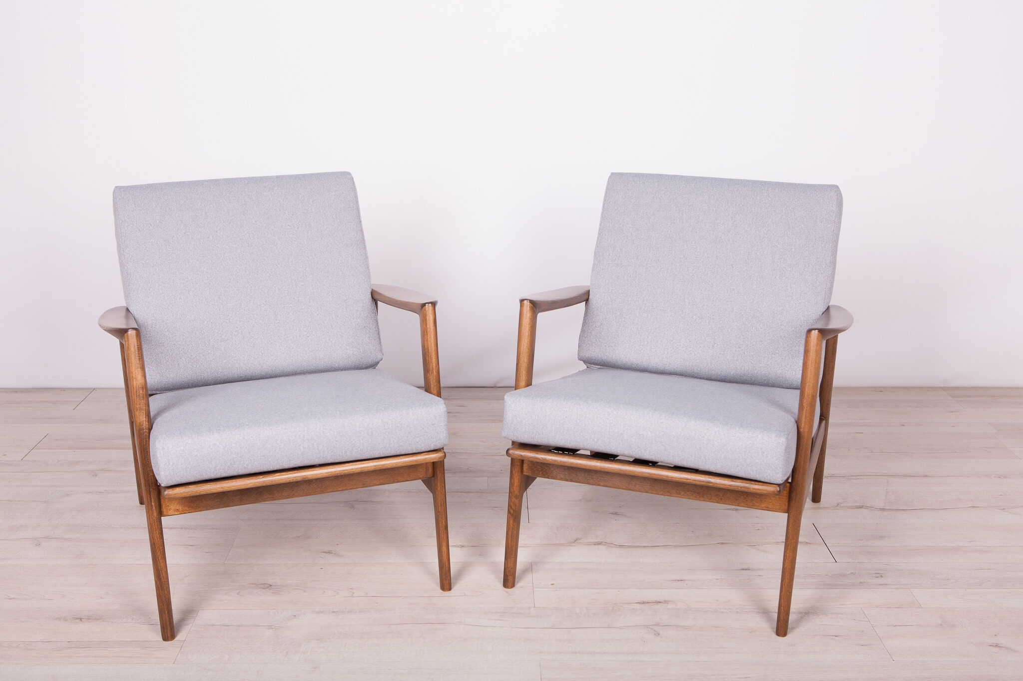 Model 300-139 Armchairs from Swarzędzka, 1960s, Set of 2