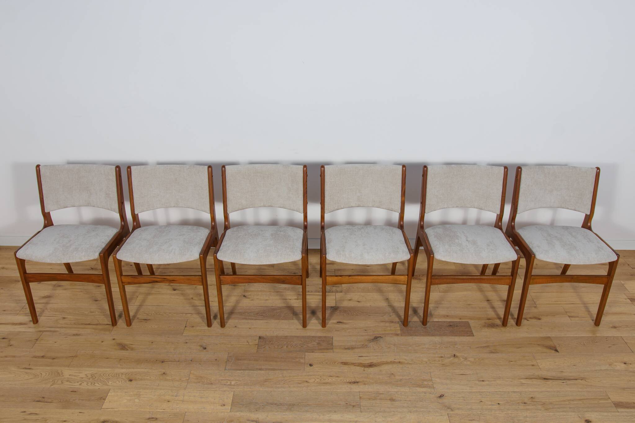 Mid-Century Dining Chairs by Johannes Andersen, 1960s, Denmark, Set of 6
