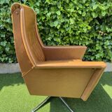 Swivel chair