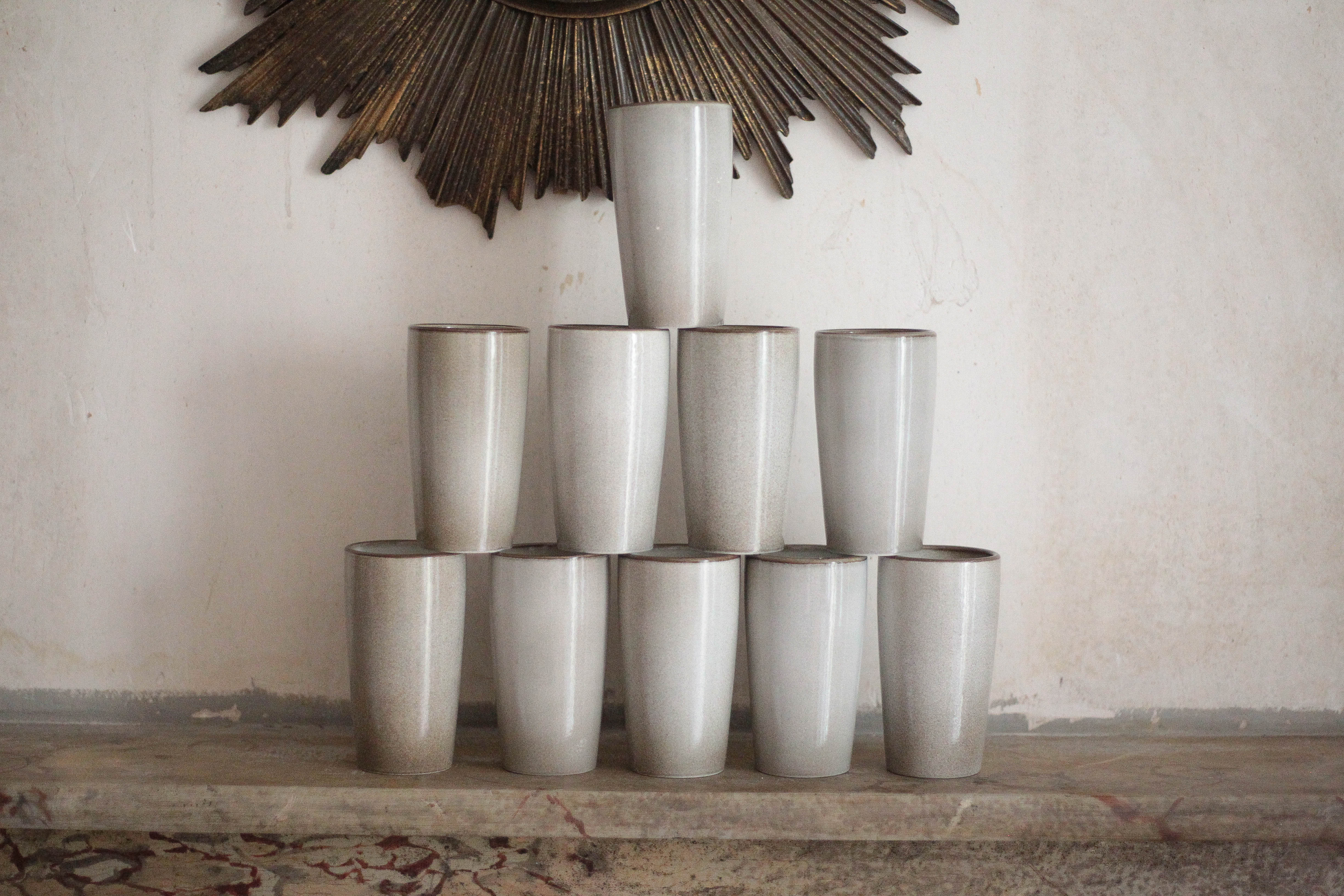 Service 10 mugs en grès de Salins vintage