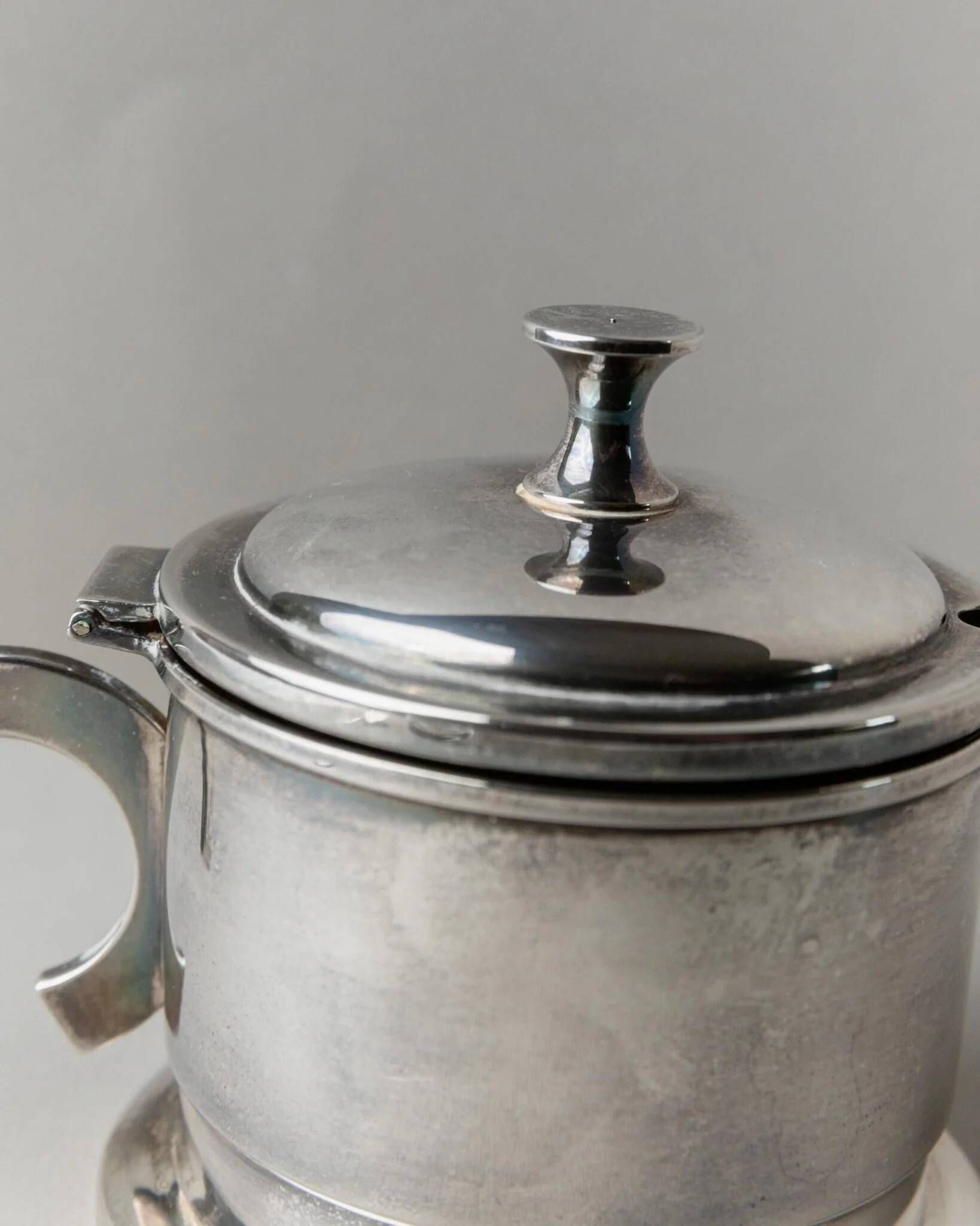 Argent Metal Silver-Plated Art Deco Lidded Box with Spoon, Italian 1930s Table Decor