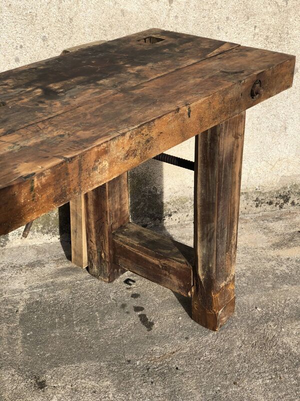 Ancien établi en chêne