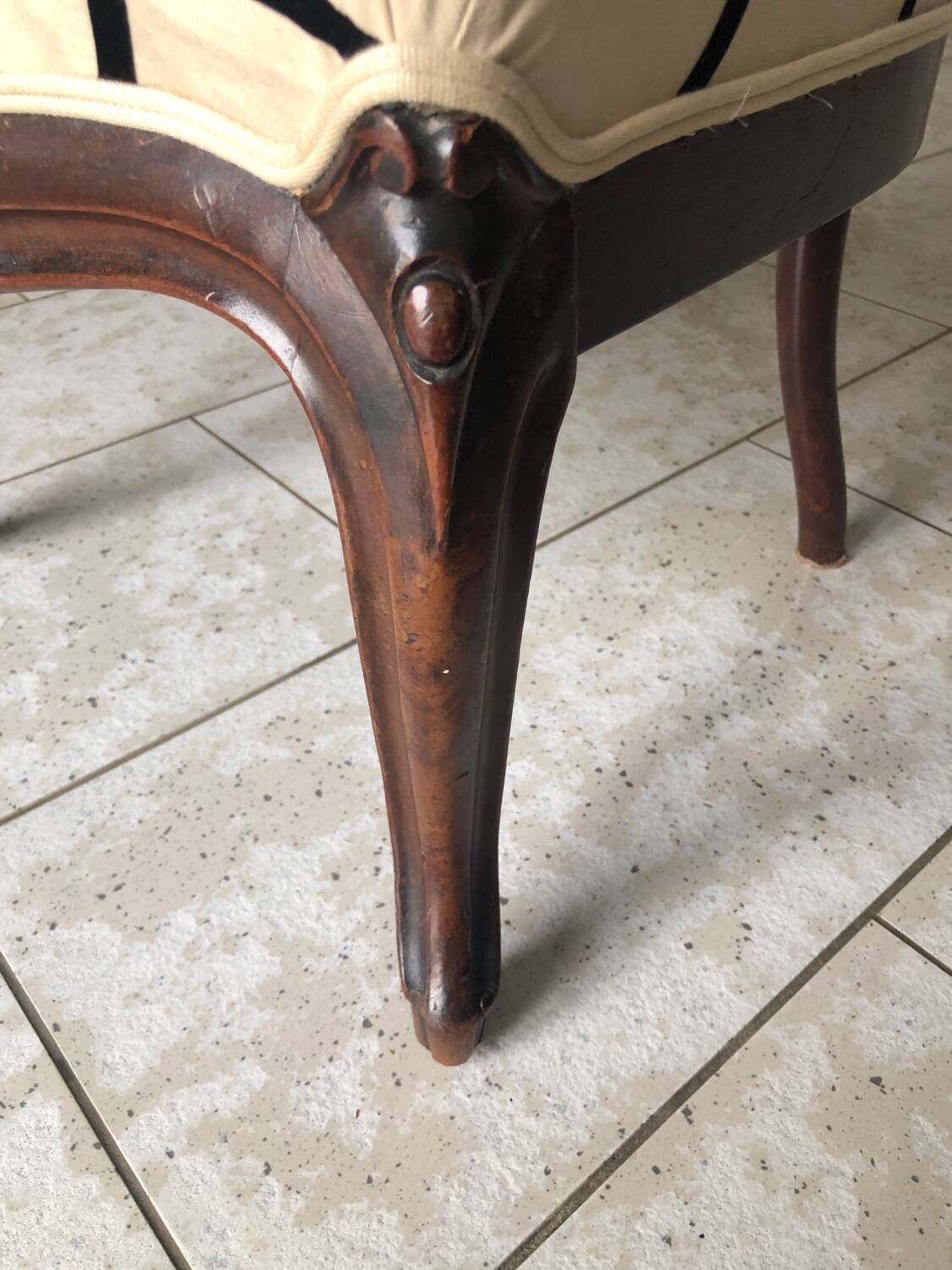 Napoleon 3 Style armchair / fireside chair in mahogany