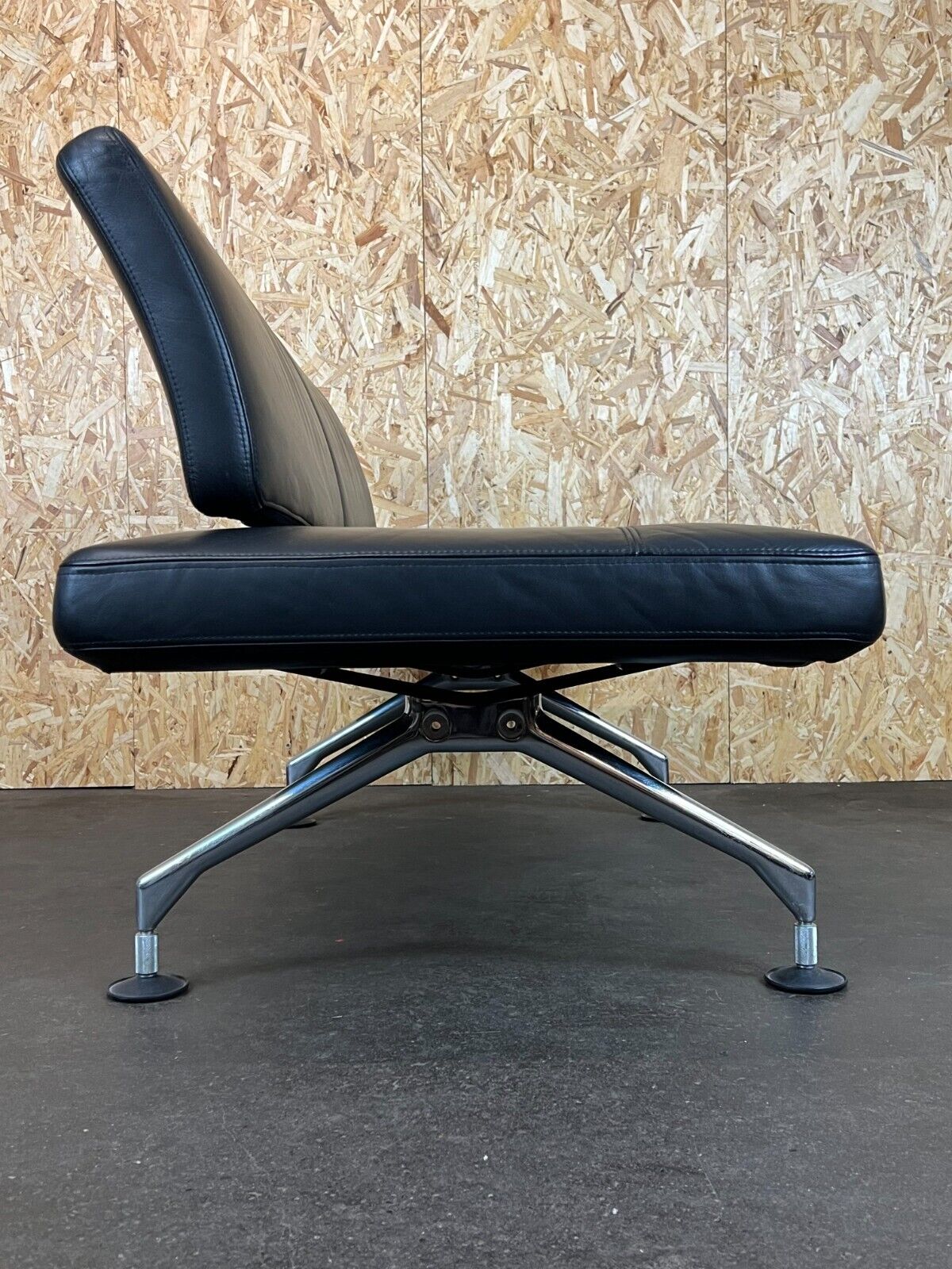 Canapé des années 1990 Canapé en cuir par Antonio Citterio pour Vitra Chrom Design
