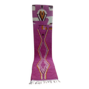 Pink wool runner rug - handwoven Berber rug from Morocco - 315 x 73 cm