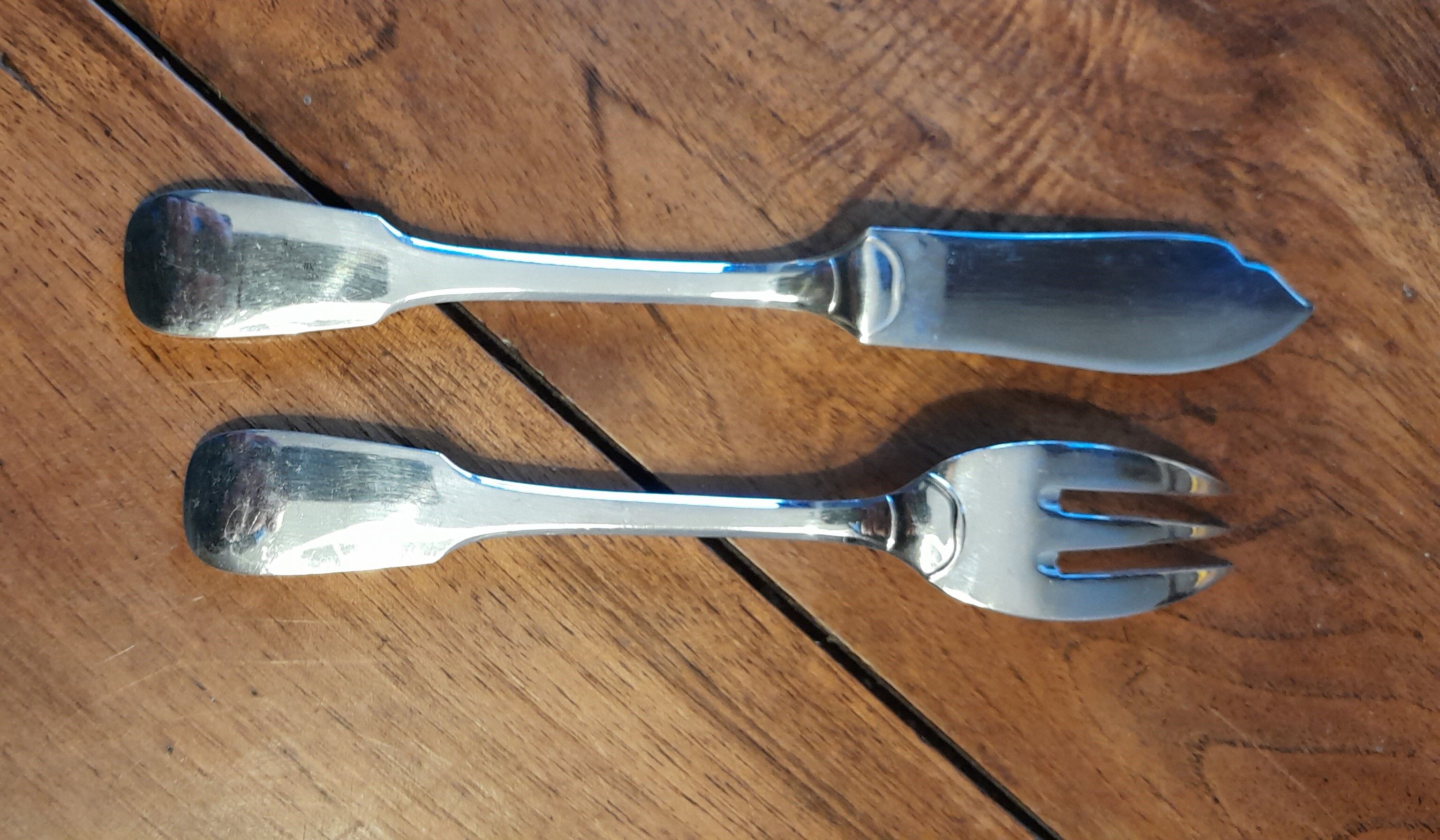 Silver metal fish service 26 pieces