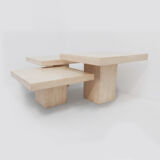 Un ensemble de 3 tables gigognes italiennes vintage en travertin