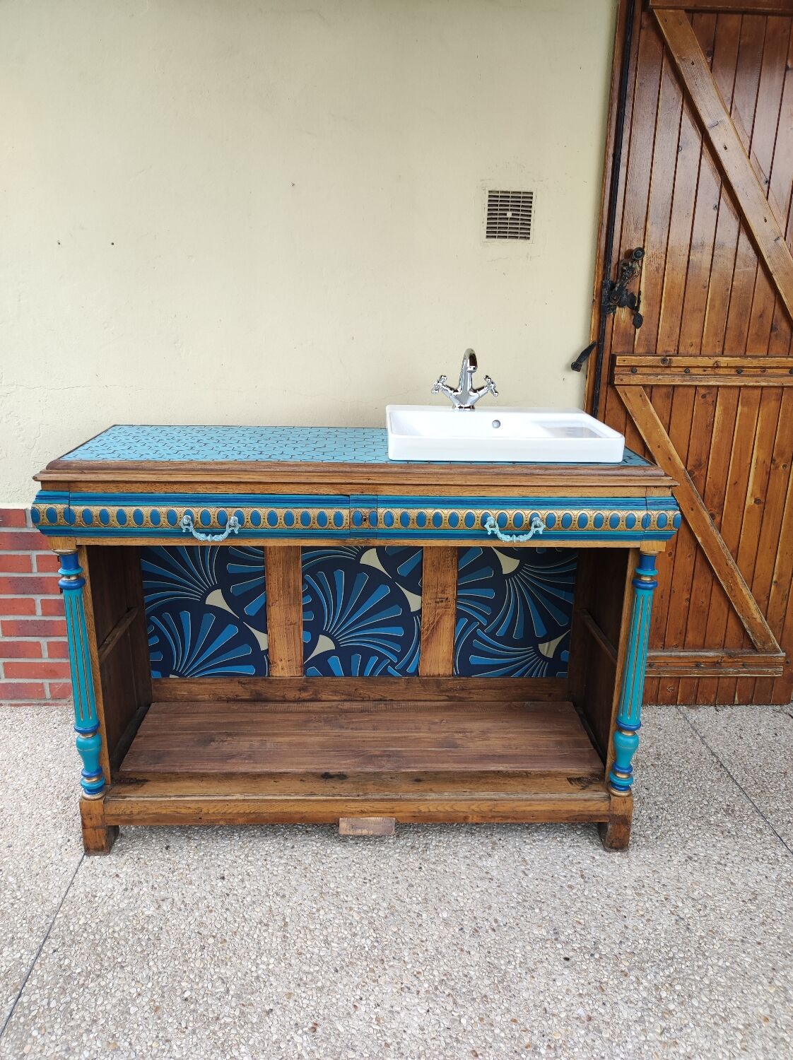 Bathroom furniture