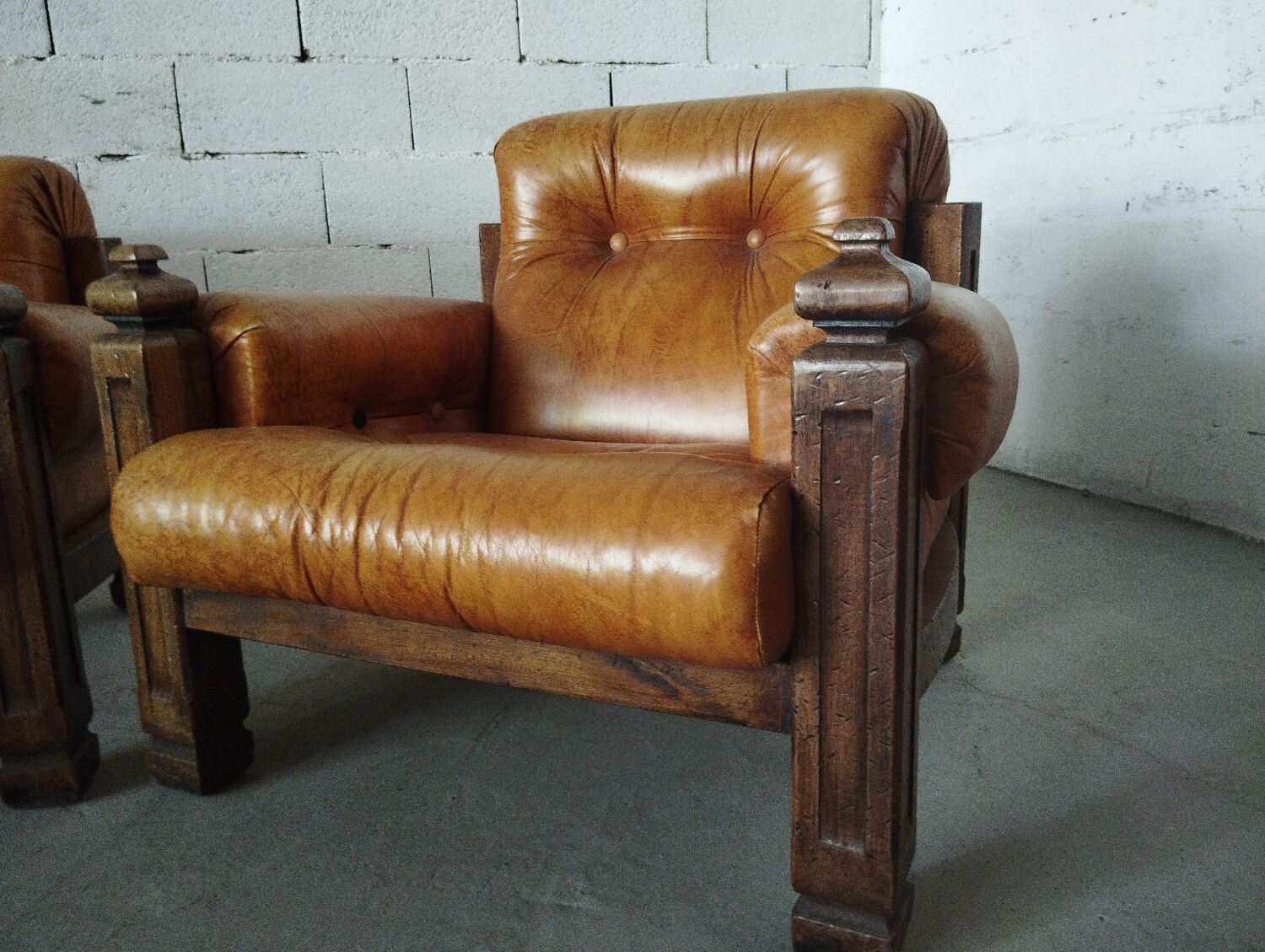 Brutalist leather lounge
