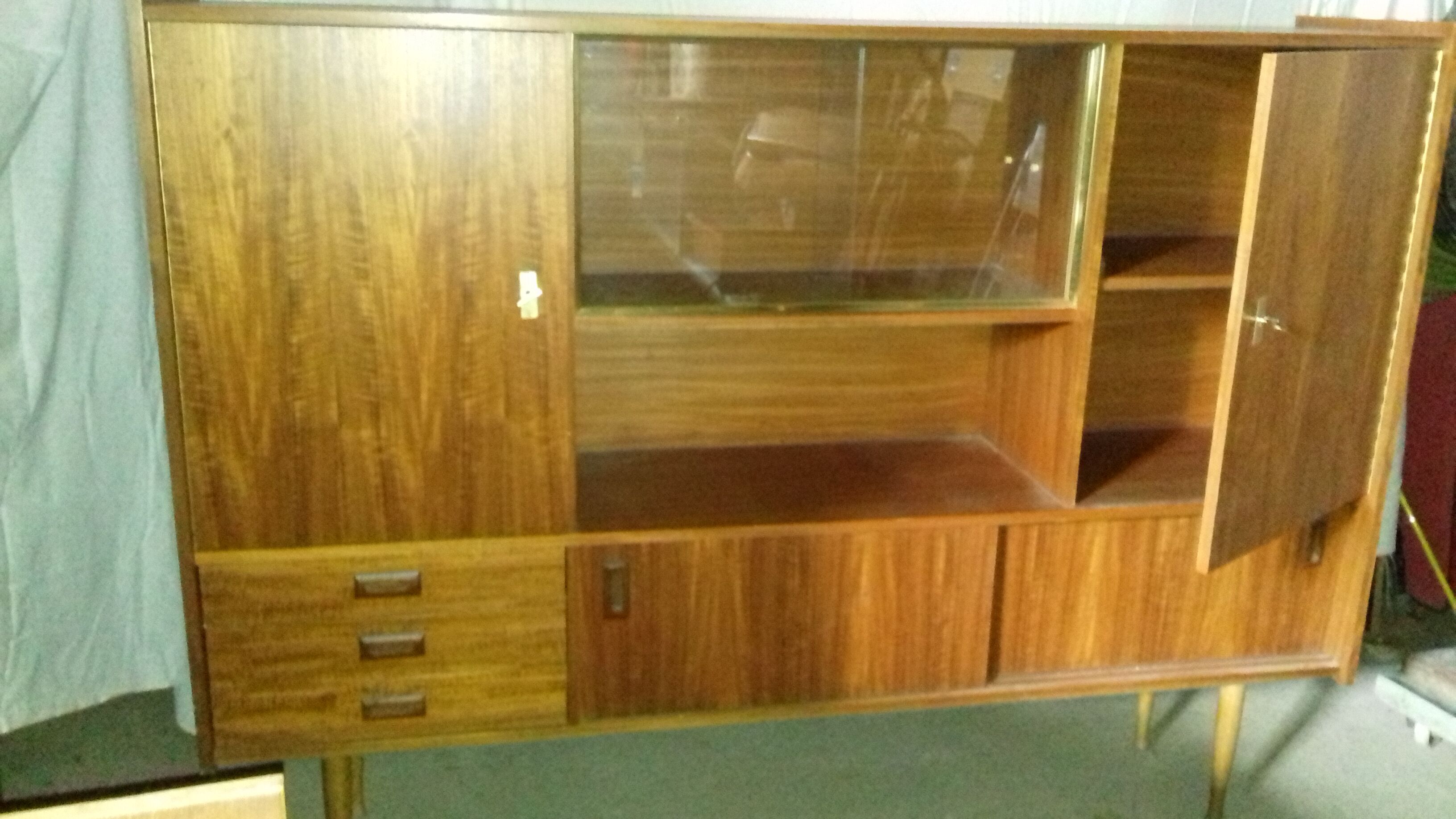Vintage buffet
