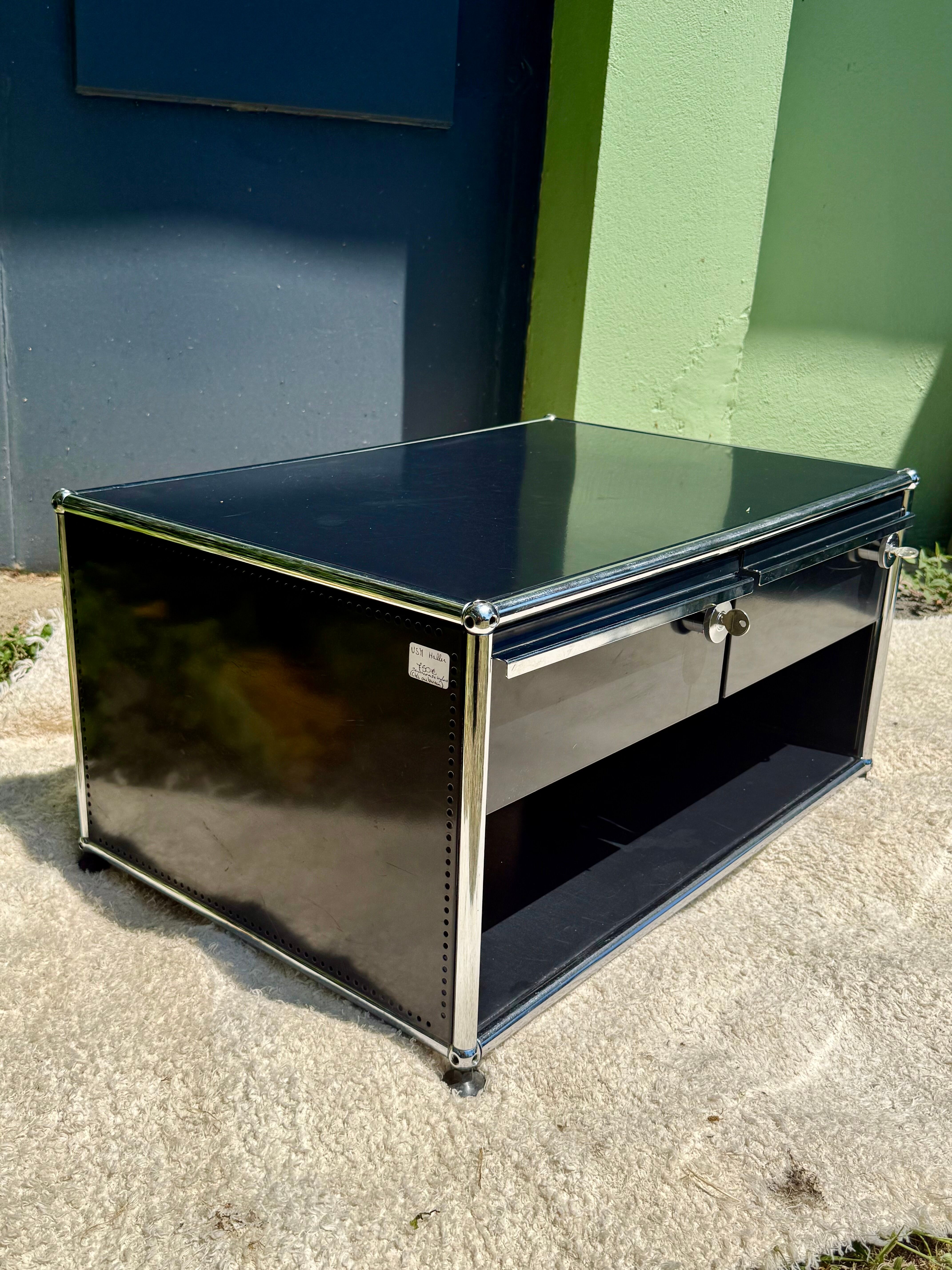 USM Haller Black Furniture – Nightstand / TV Unit / Coffee Table