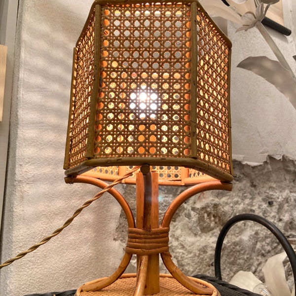 Rattan lamp