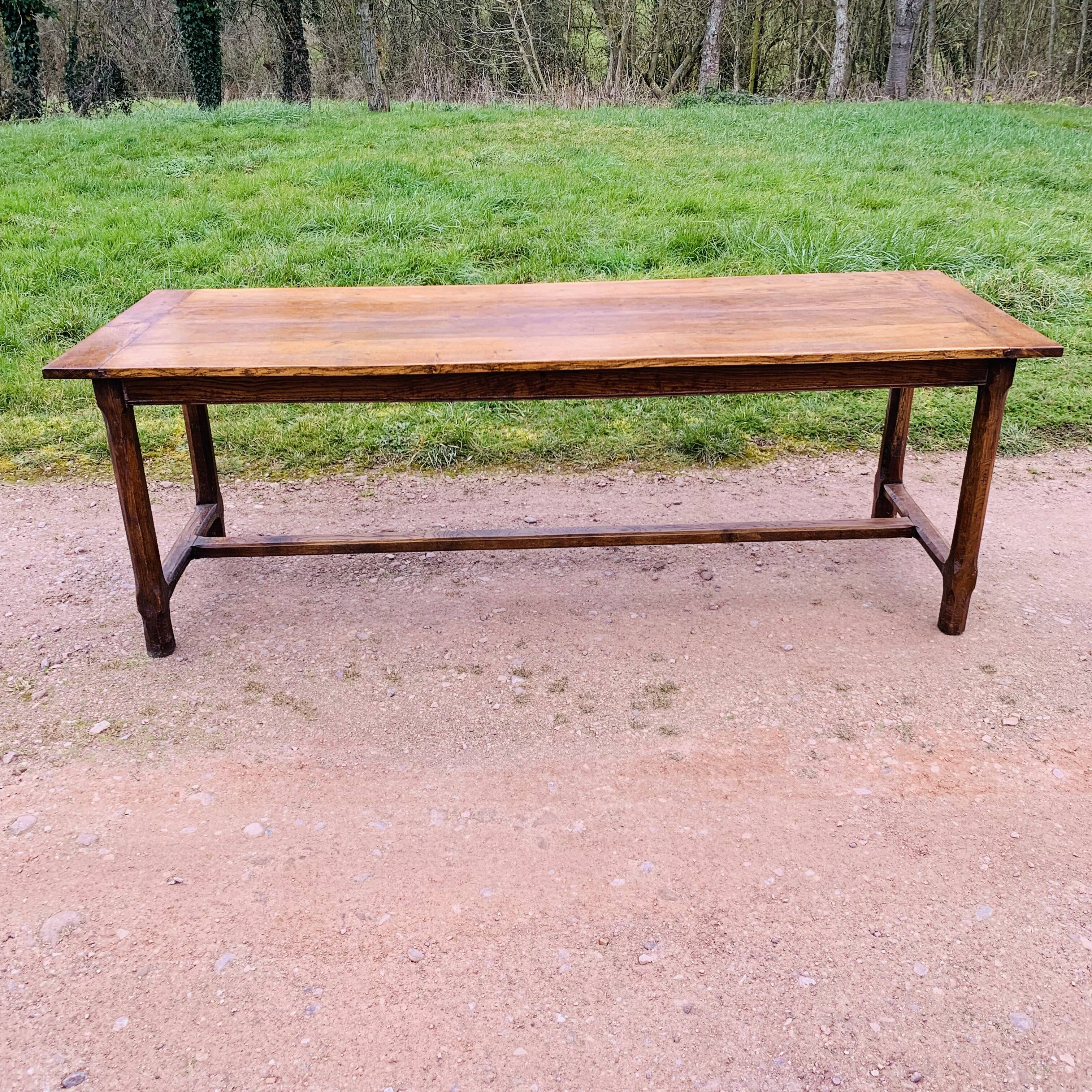 Table de ferme en chêne