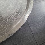 Silver-plated metal serving tray with chiseled finish #PLMR