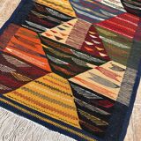 Petit tapis marocain, kilim picaso, tapis tissé plat, décoration intérieure