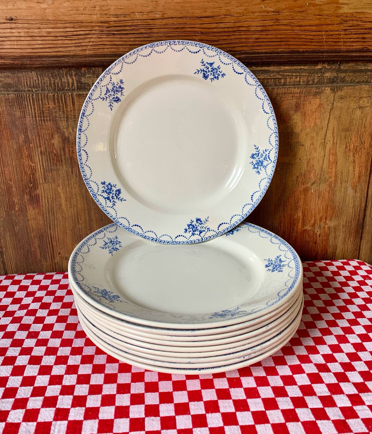 Antique flat plates St Amand Céranord