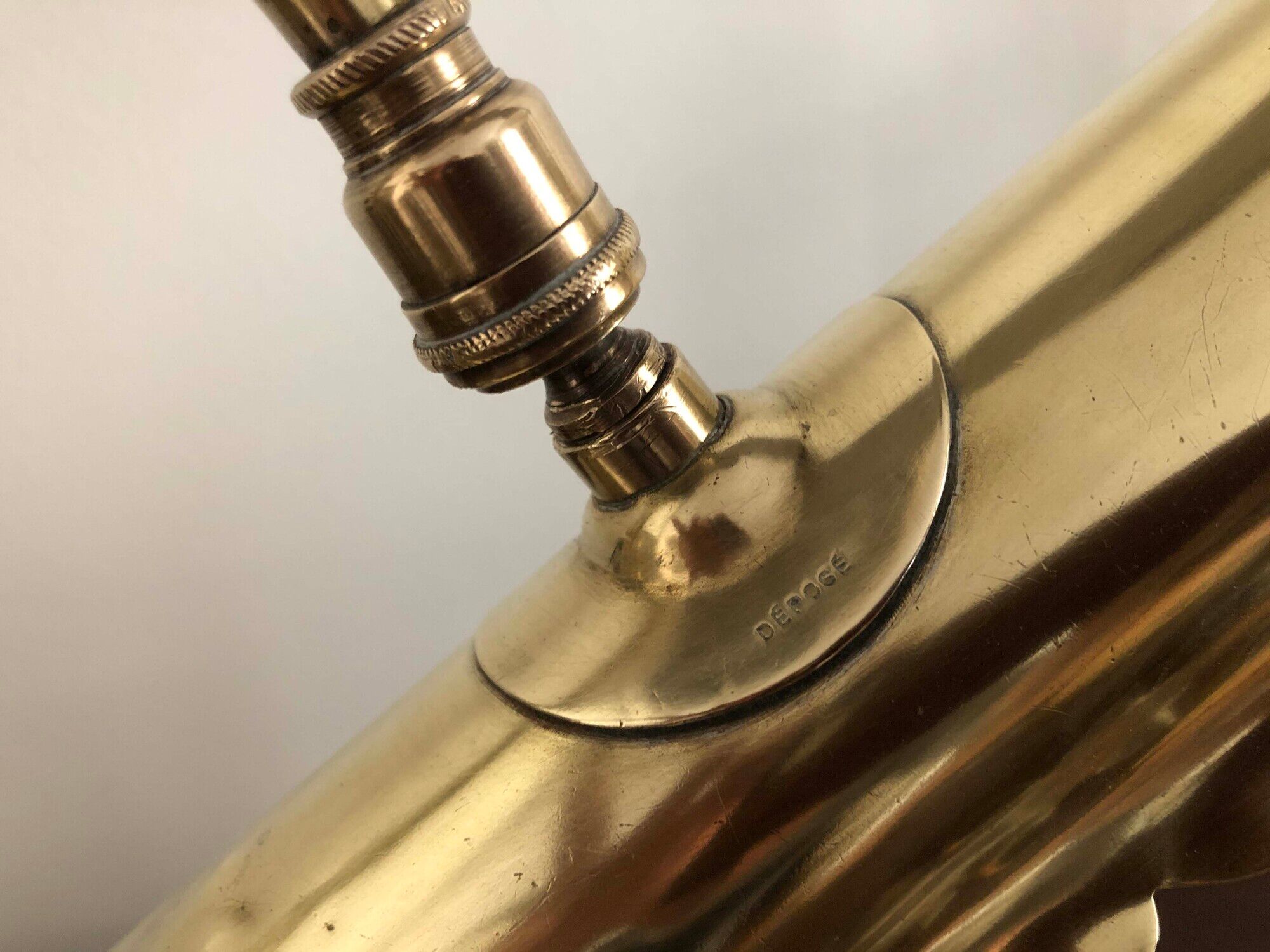 Articulated desk lamp called notary or brass banker 1900 - 1930