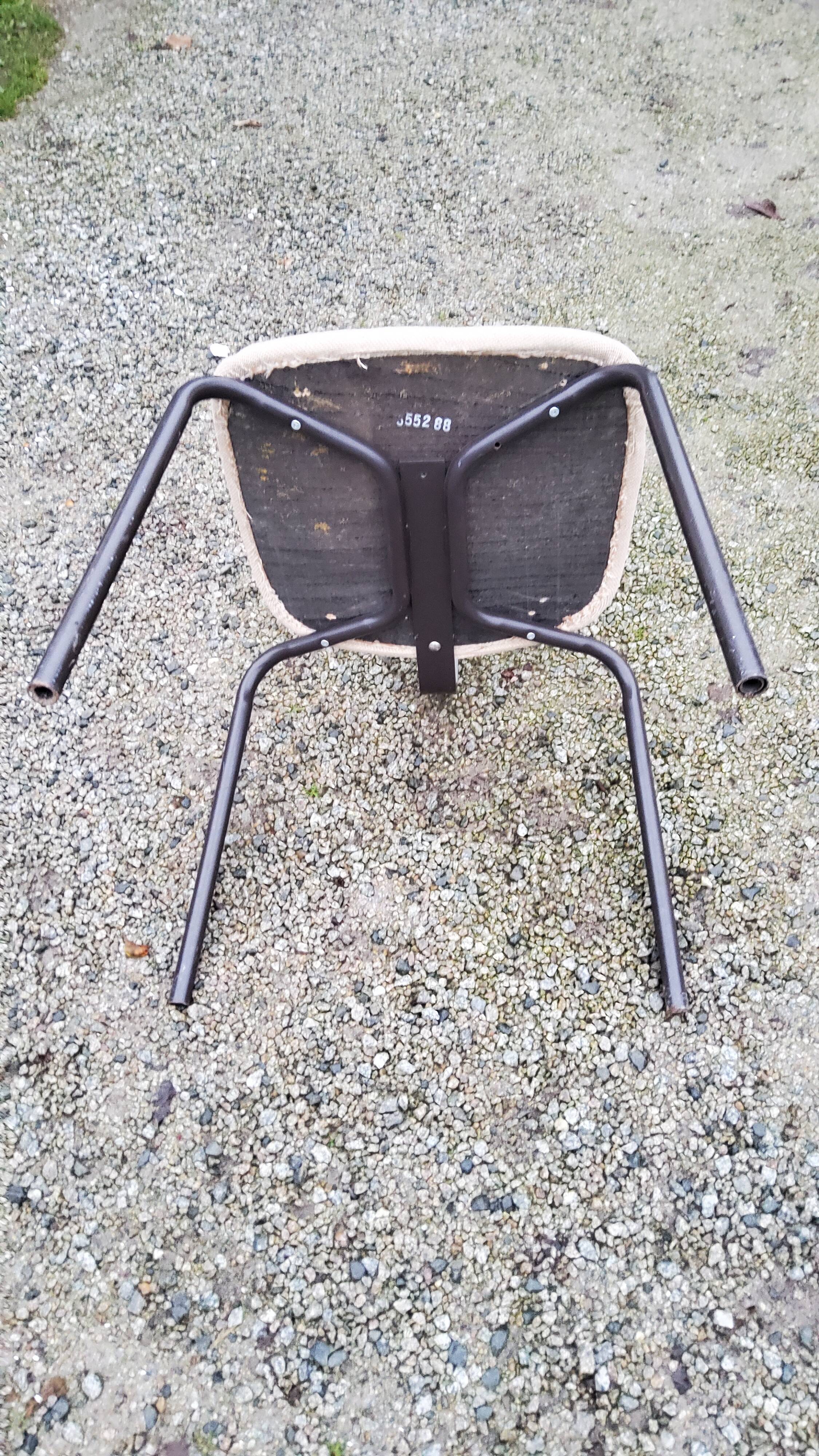 Pair of chairs from the 70s