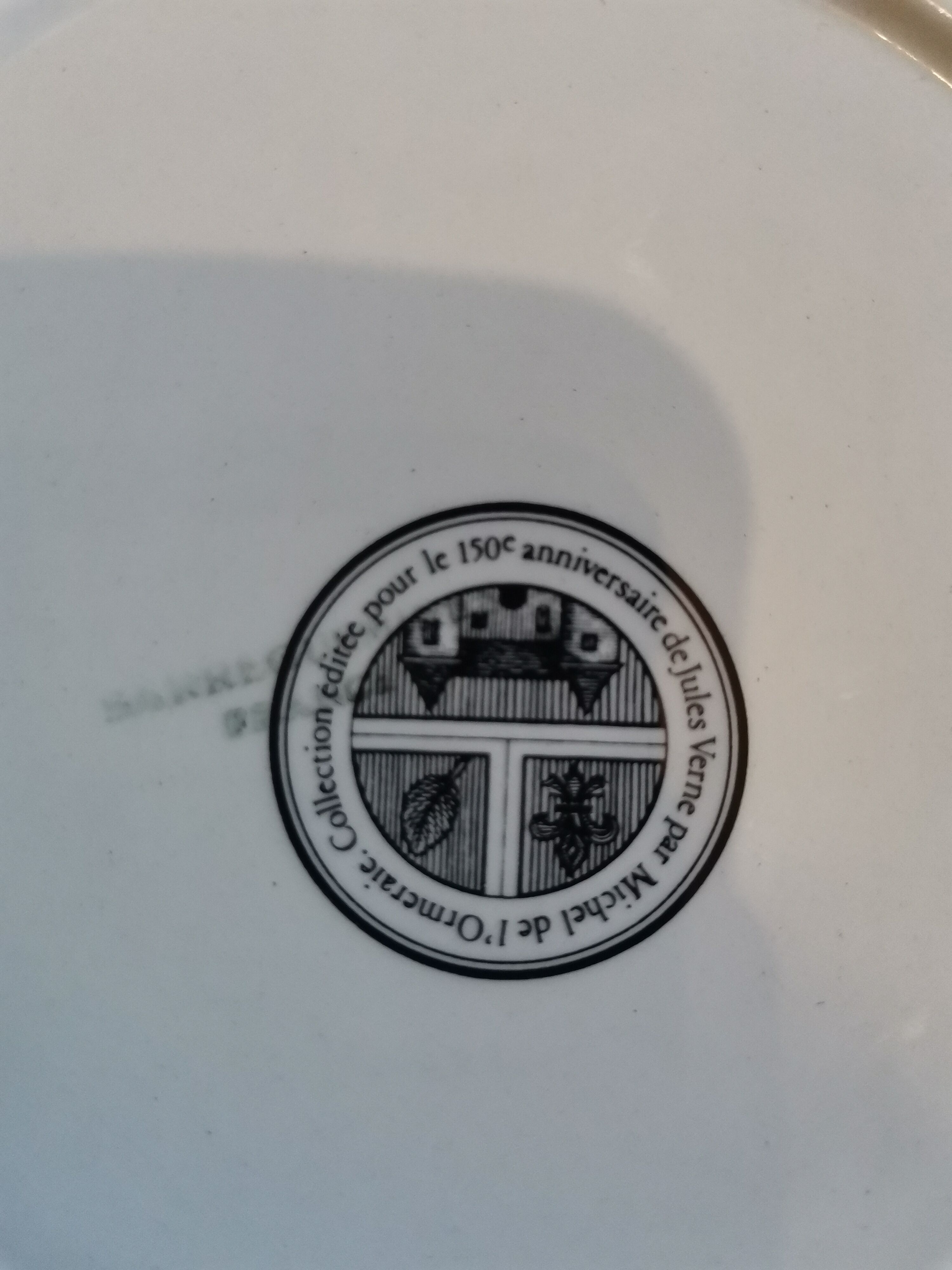 Plate Jules Verne, Michel l'Ormeraie, The land of furs