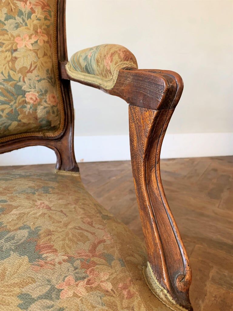 Armchair to the Queen, Louis XV style, circa 1750