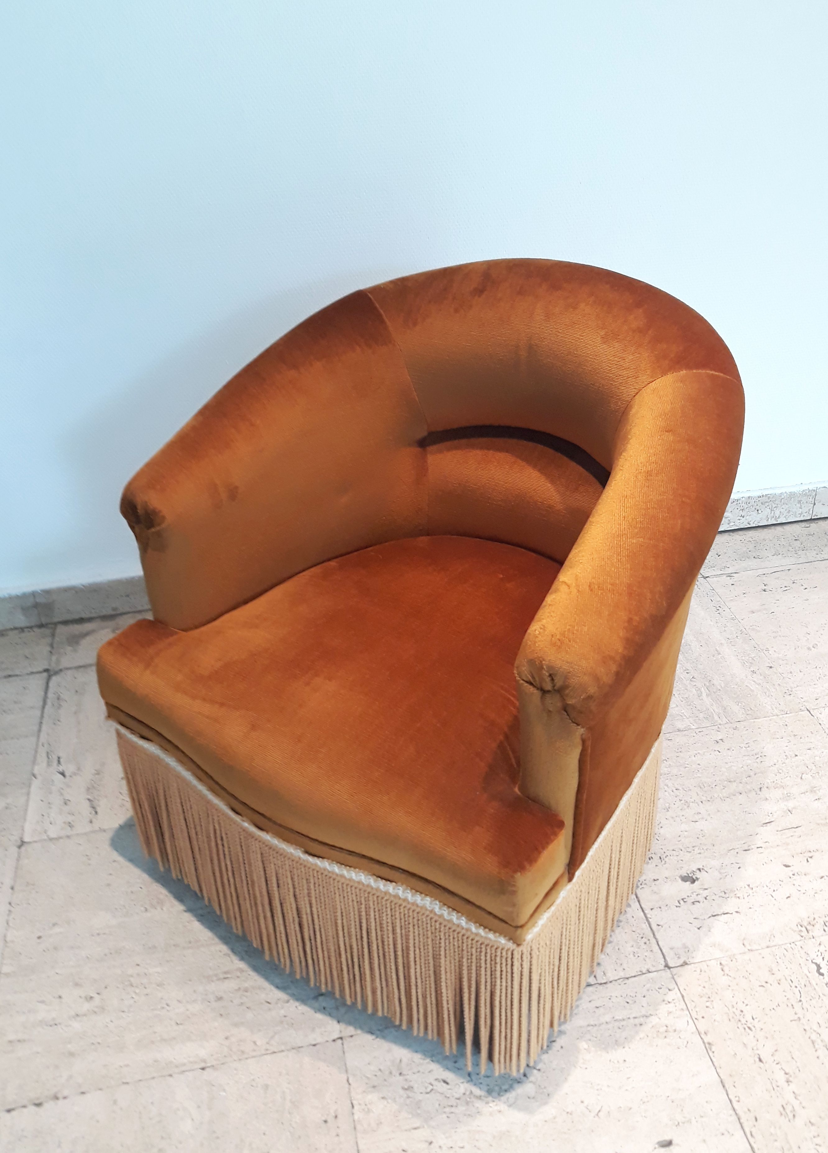 Vintage toad chair