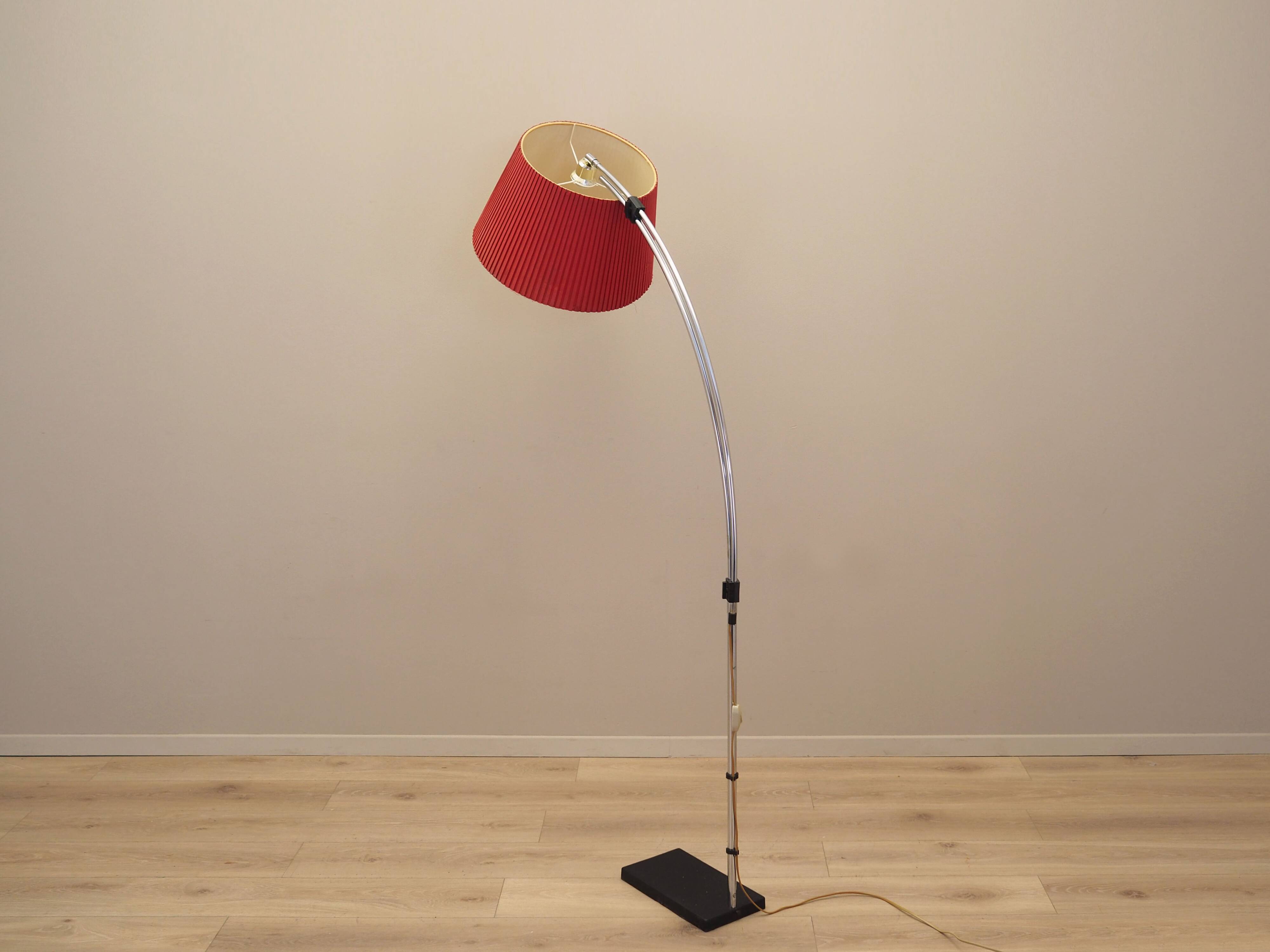 Lampadaire, design danois, années 1980, production : Danemark