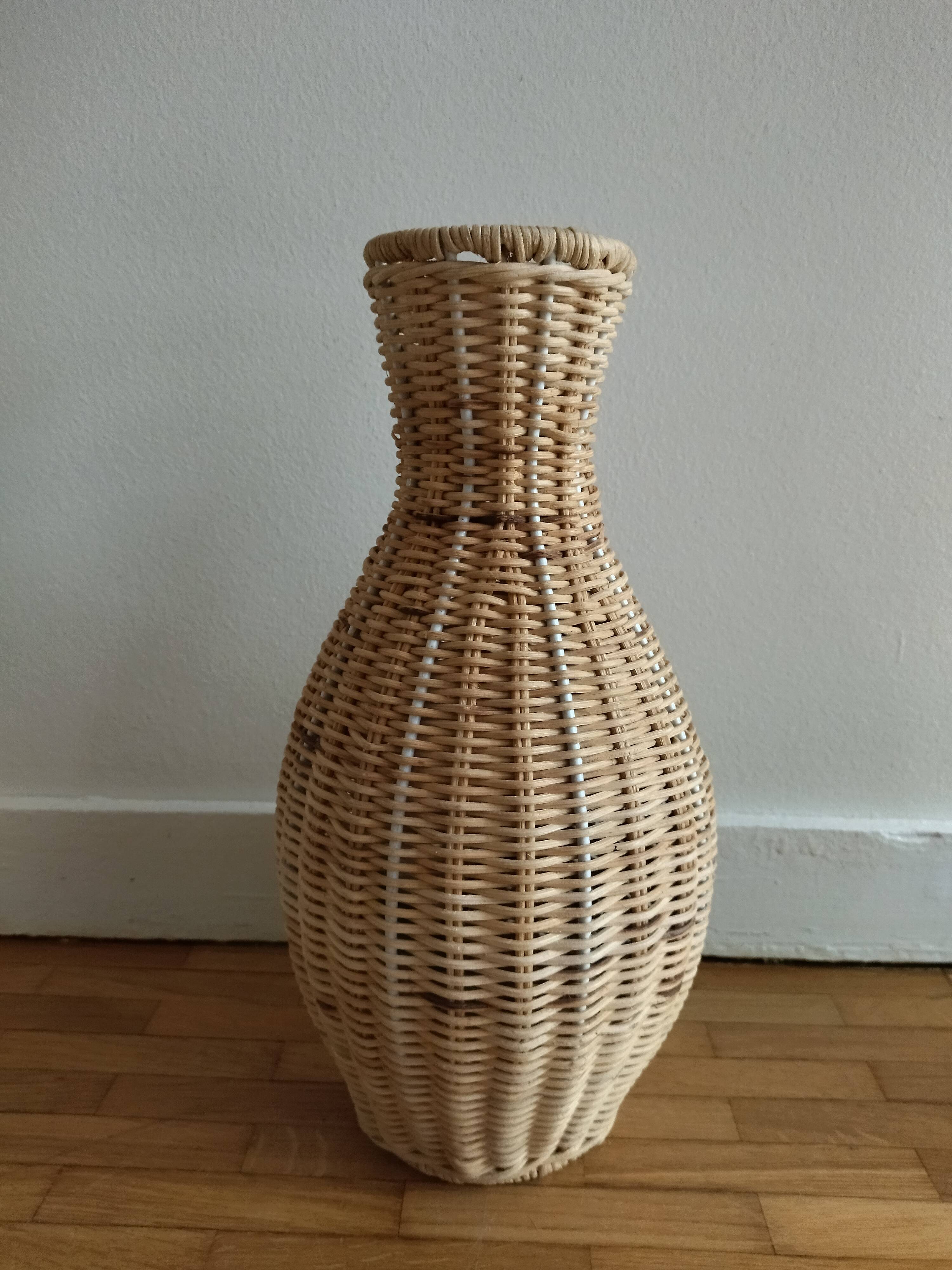 Braided wicker vase