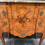 Small transition style jumping chest of drawers.