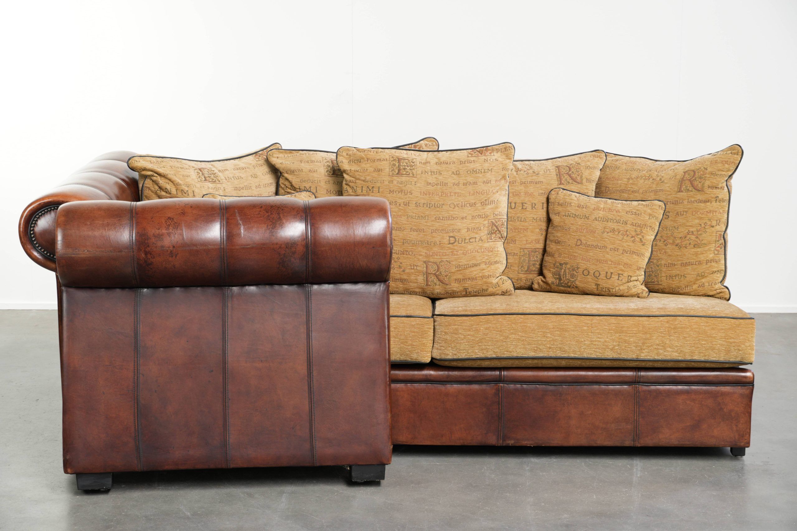 Sheepskin 3-seater sofa from the late 20th century with removable armrests