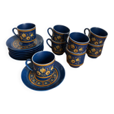 8 coffee cups