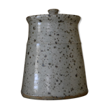 Pot with speckled sandstone lid