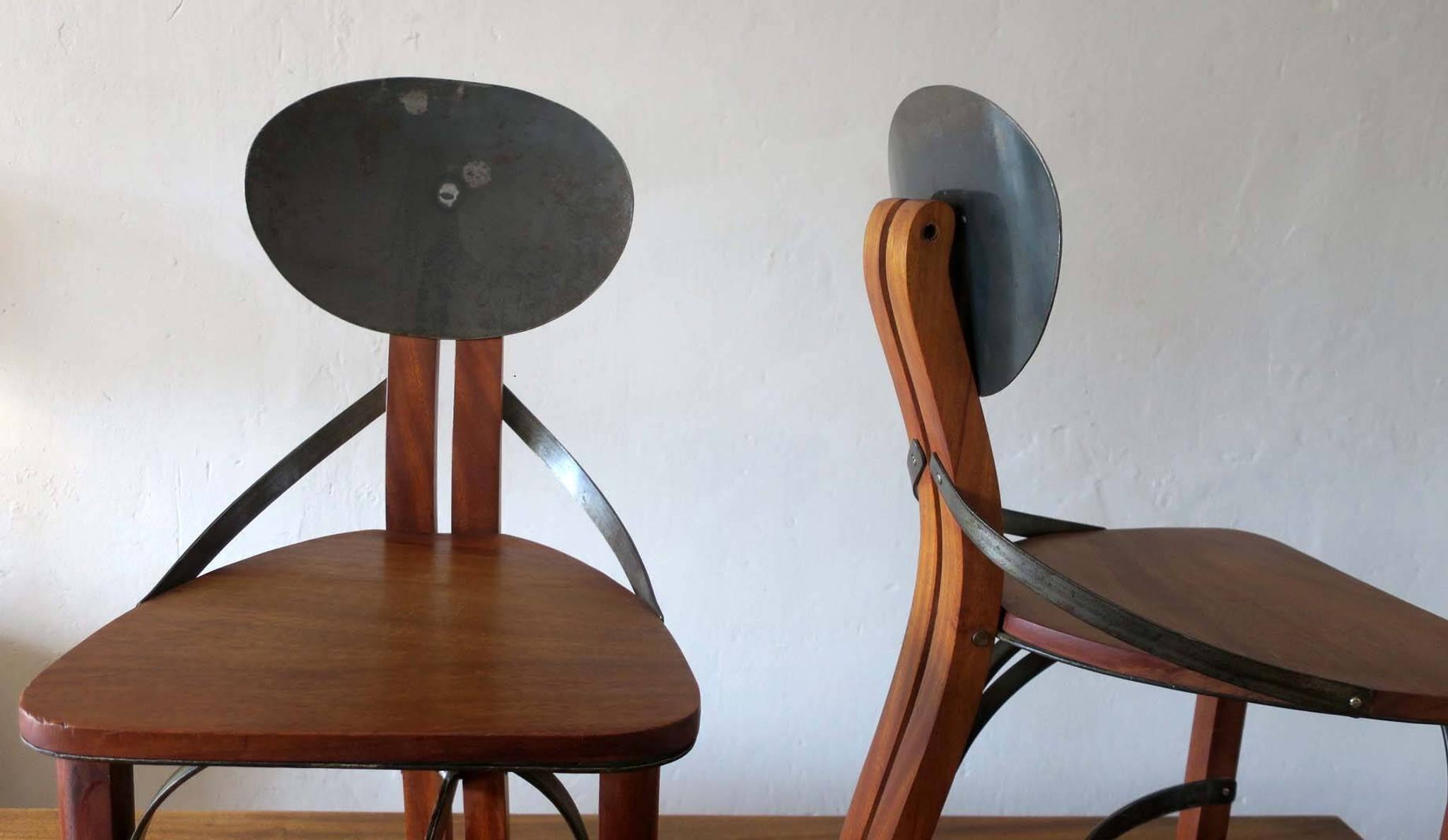 Brutalist 6 chairs and dining table in teak and patinated steel, 1960s