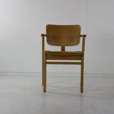 Finnish design arm chair by Ilmari Tapiovaara for Artek
