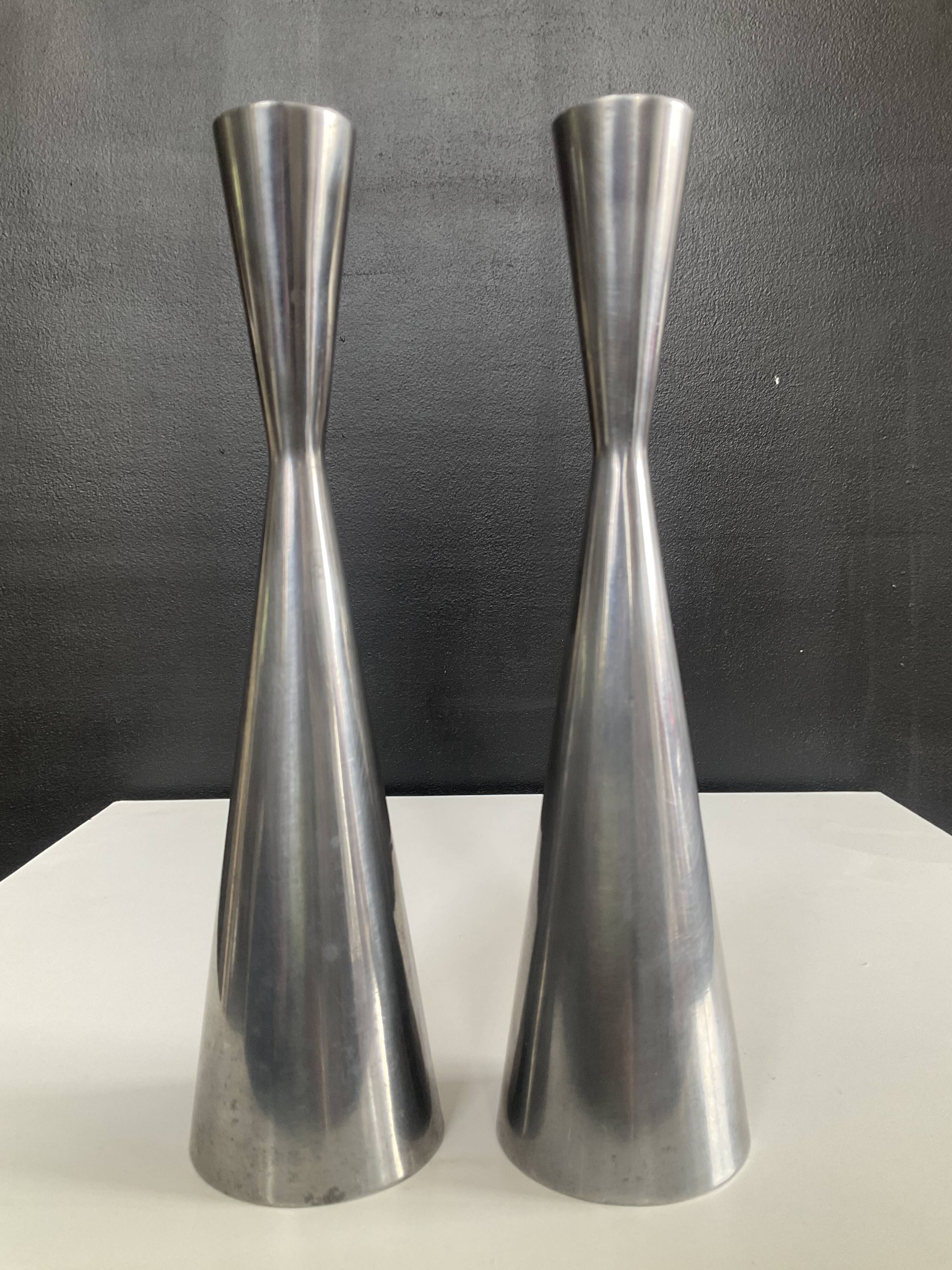 Paire de bougeoirs diabolo IKEA en aluminium