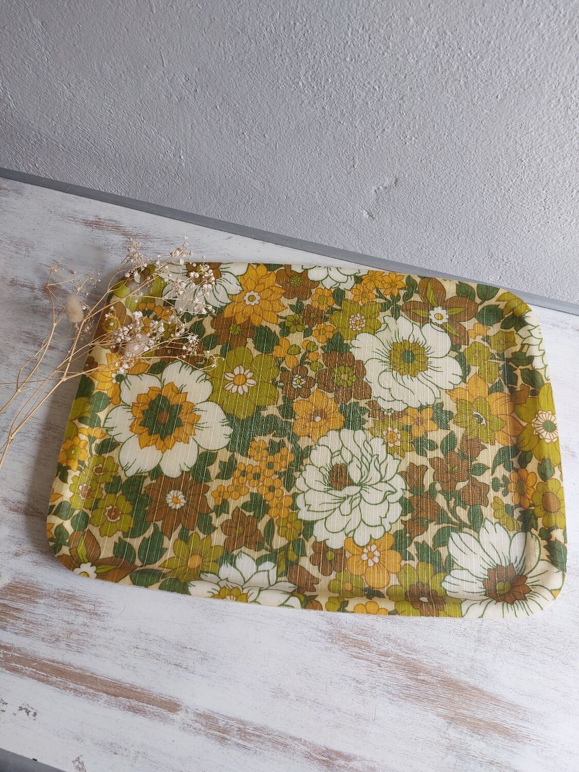 Rectangular vintage fiberglass tray