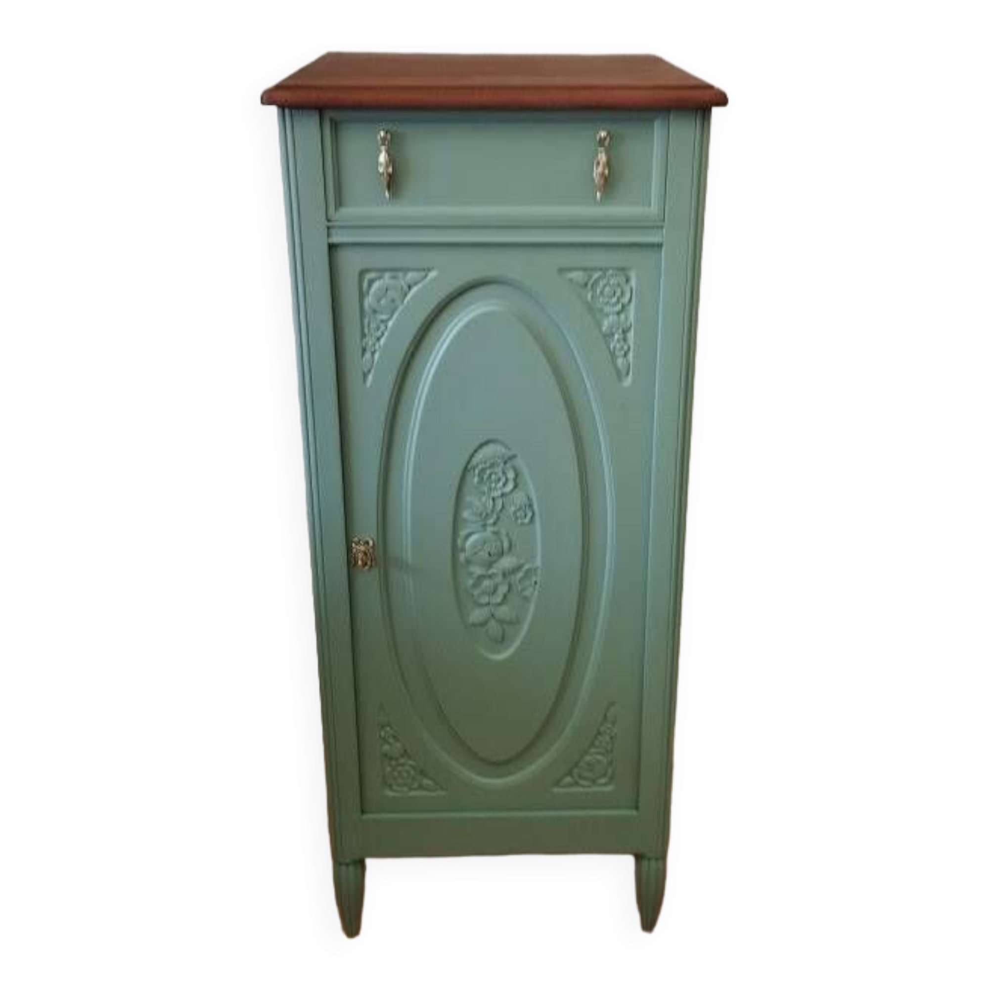 Jam maker, sideboard, occasional furniture