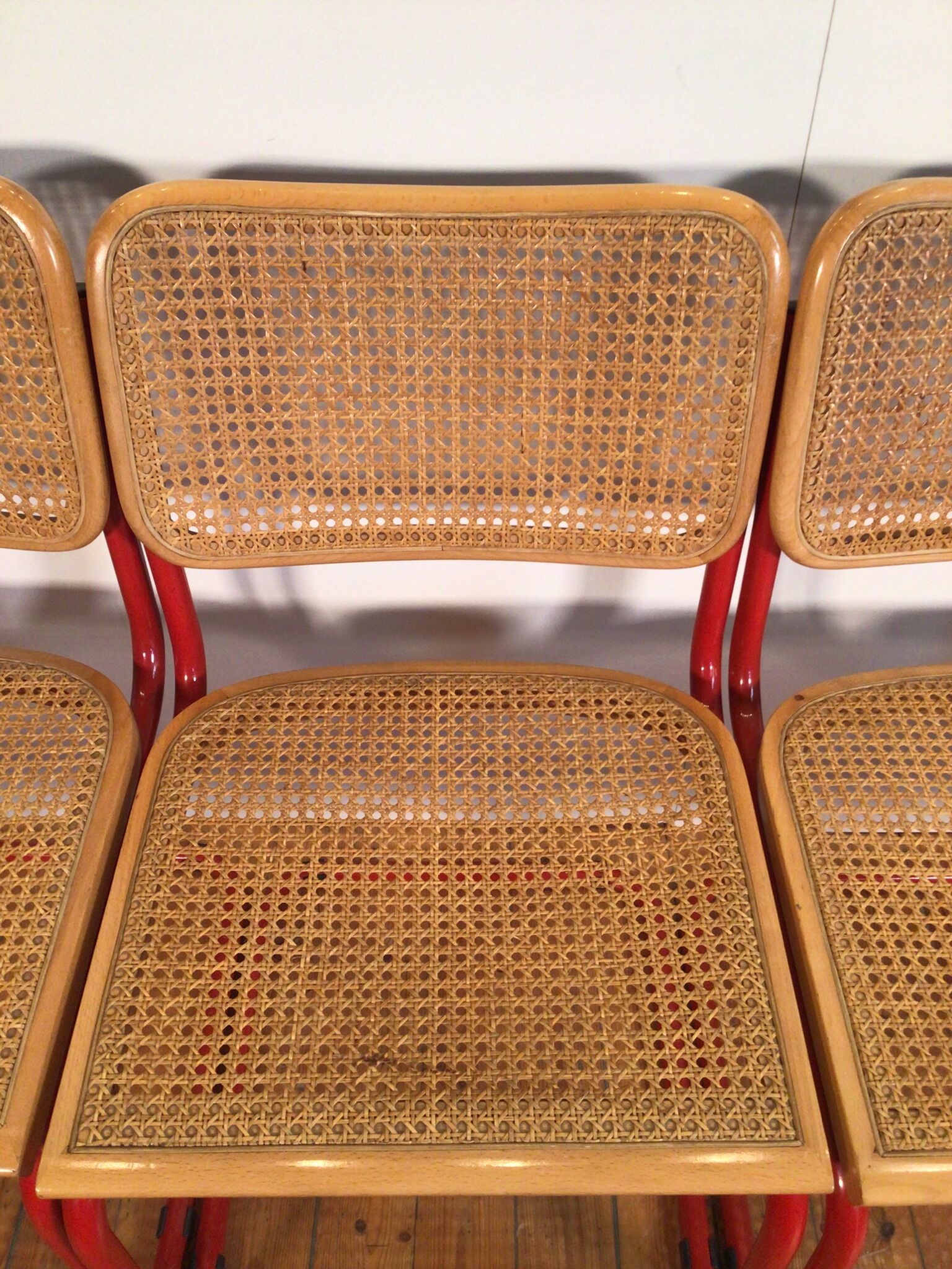 Set of 6 style dining chairs