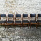 Scandinavian chairs in skaï