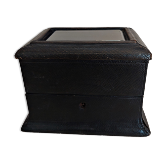 Box box Napoleon III leather black glass beveled velvet blue