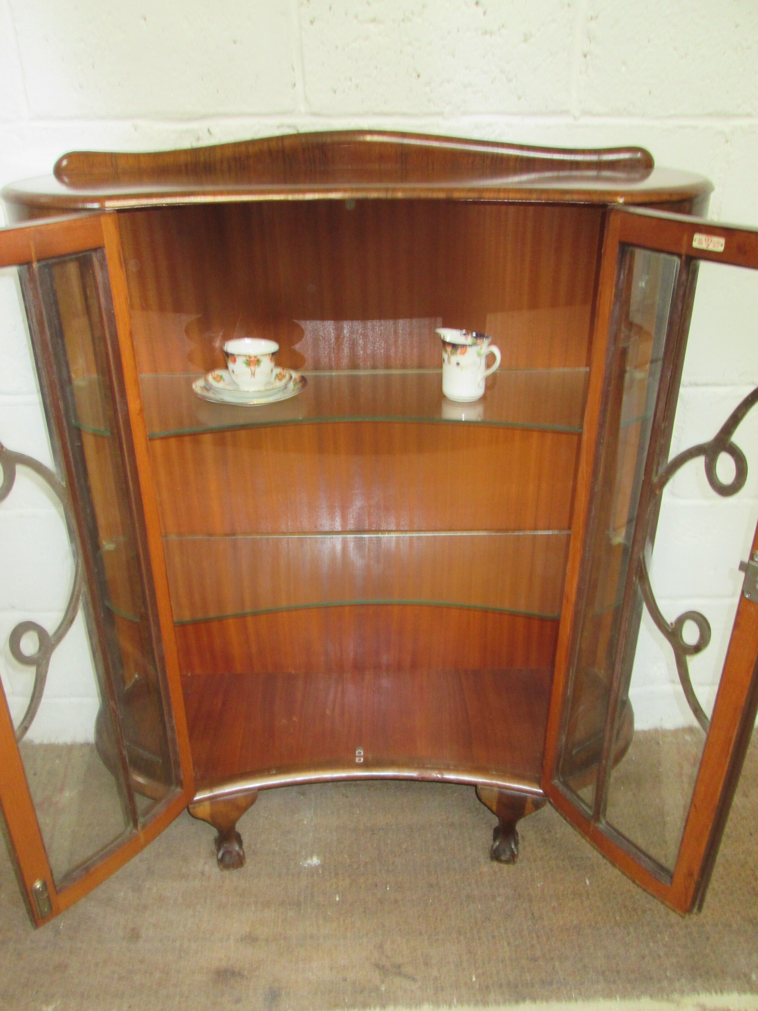 Art Deco showcase